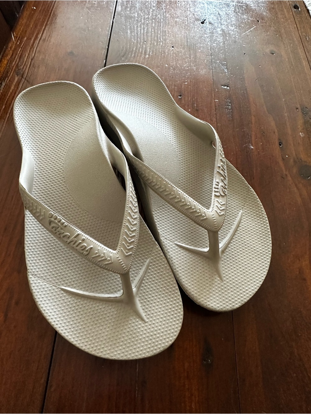 NEW! Archie’s Flip Flop Sandals